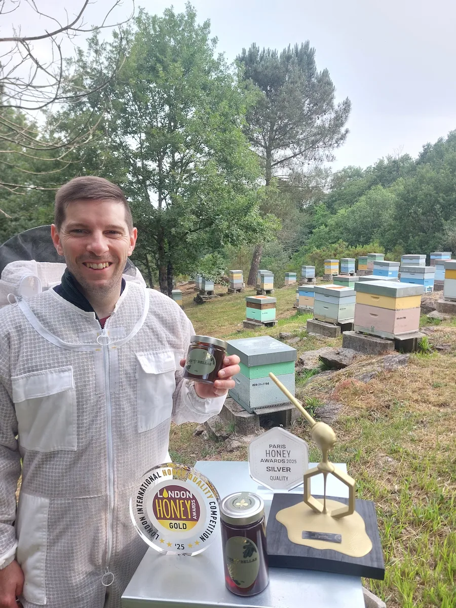 Álvaro Martínez García - Apicultor fundador de Dezabellas